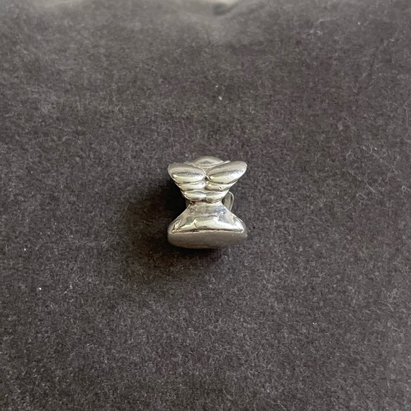 Authentic Chamilia Angel Charm - Picture 2 of 2